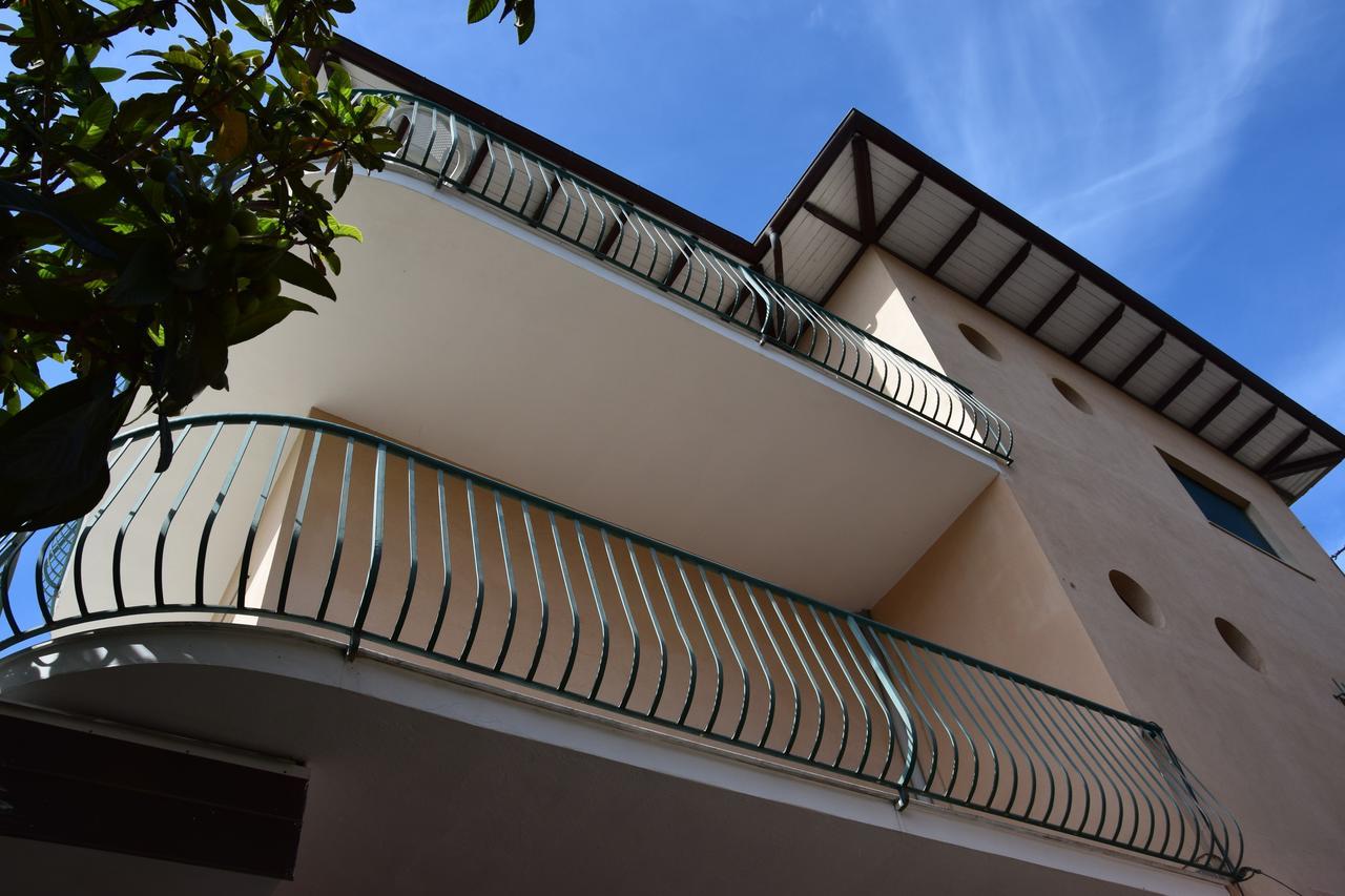 Hotel Pozzuolo Celle Ligure Exterior photo